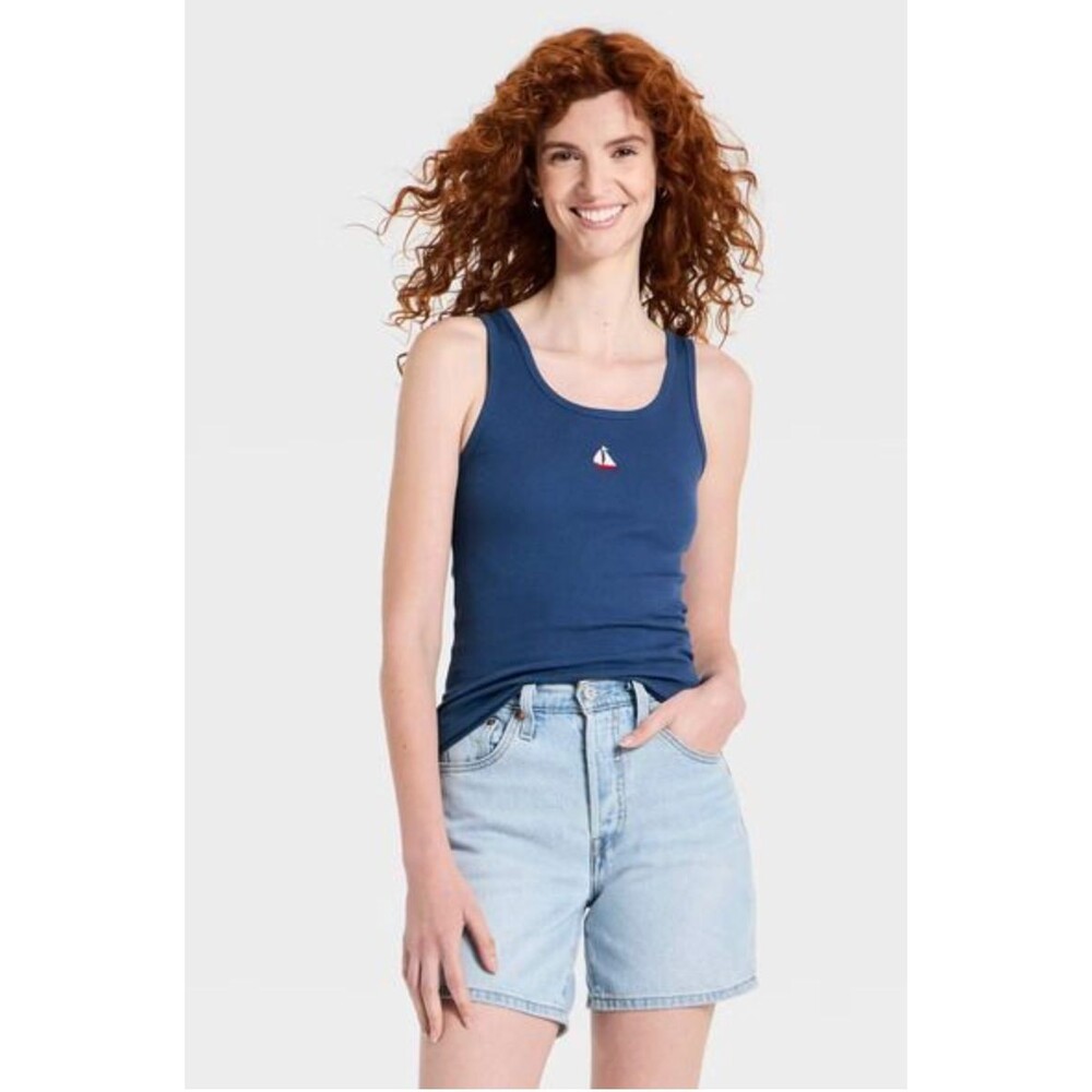 Women's Sleeveless Pullover Tank Universal Thread